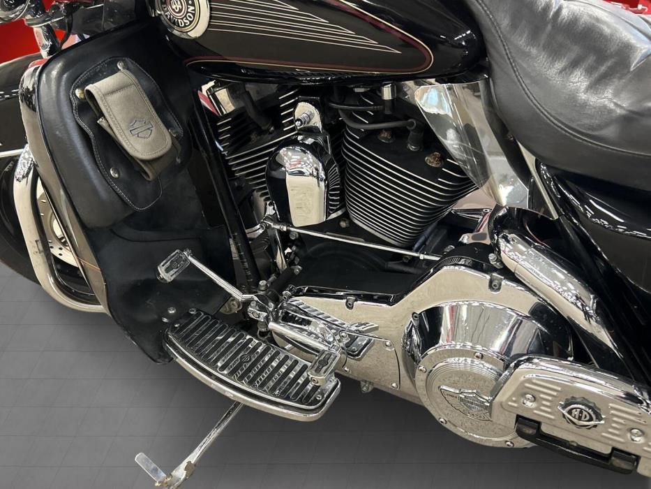 HARLEY-DAVIDSON TOURING 2002