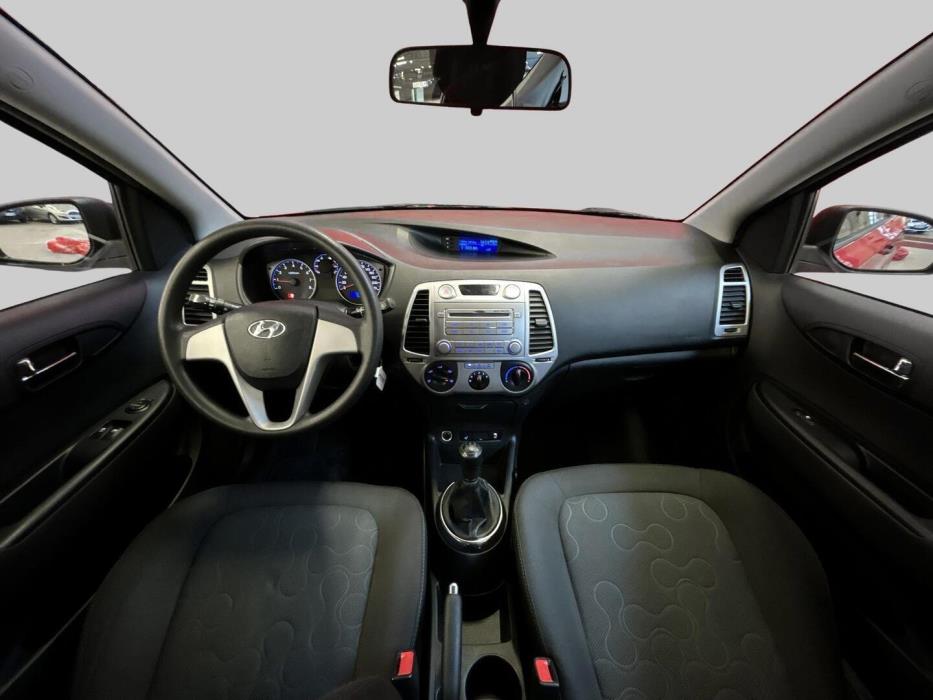 HYUNDAI i20 2011