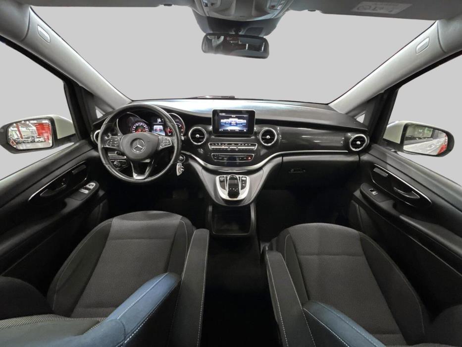 MERCEDES-BENZ V 2015