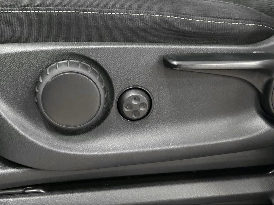 MERCEDES-BENZ V 2015