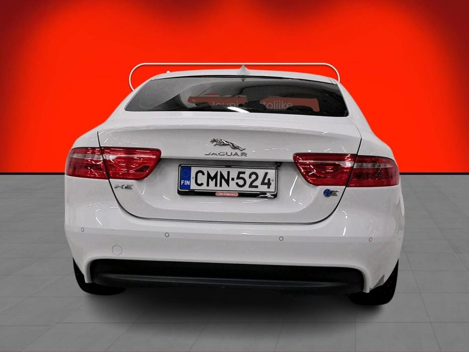 JAGUAR XE 2019