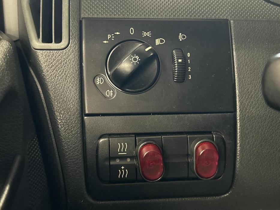 MERCEDES-BENZ Vito 2012