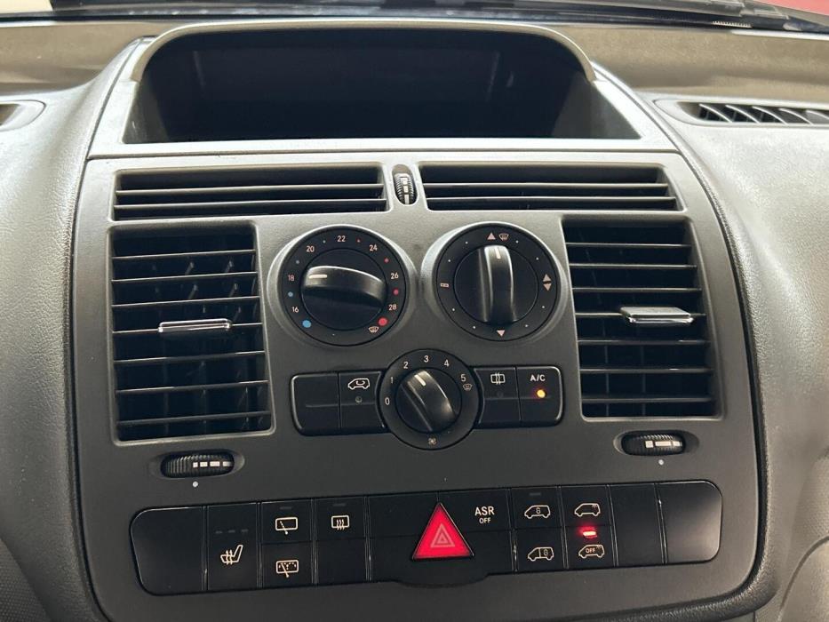 MERCEDES-BENZ Vito 2012