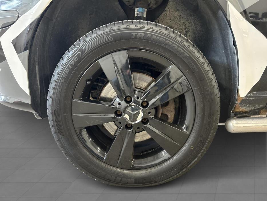 MERCEDES-BENZ Vito 2012