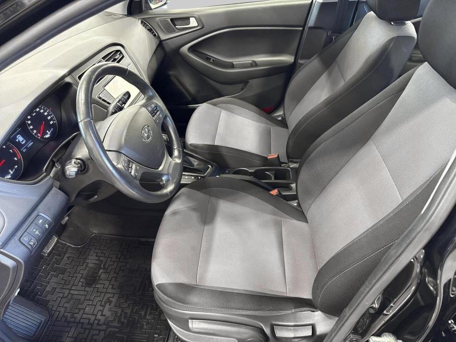 HYUNDAI i20 Hatchback 2019