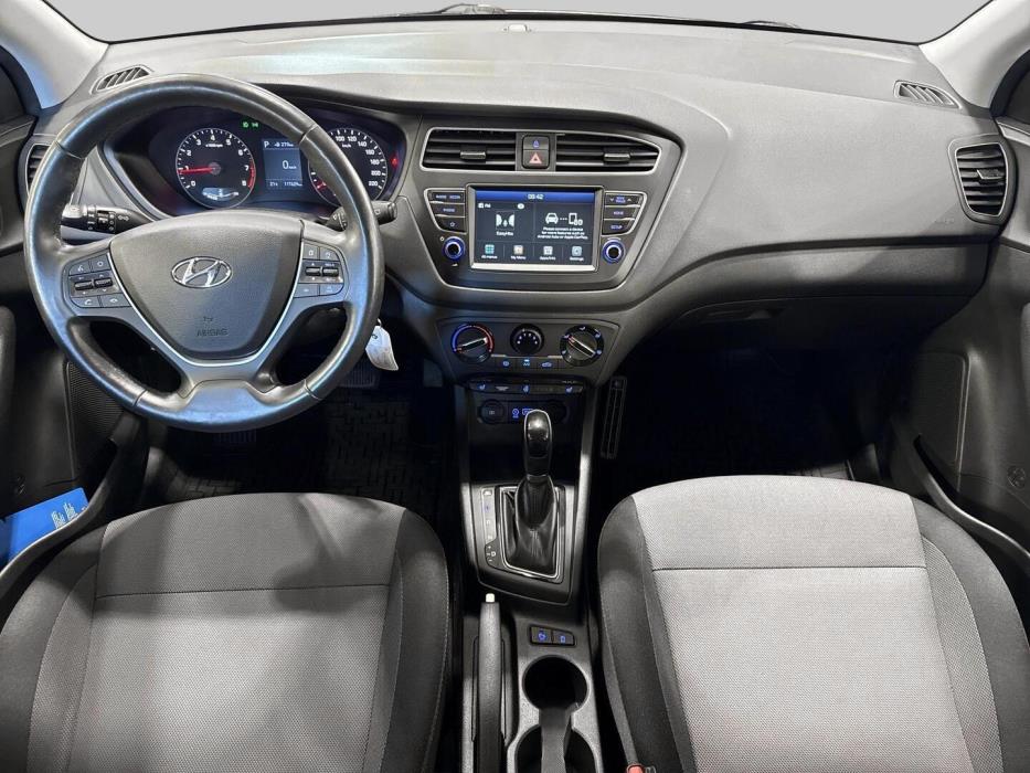 HYUNDAI i20 Hatchback 2019