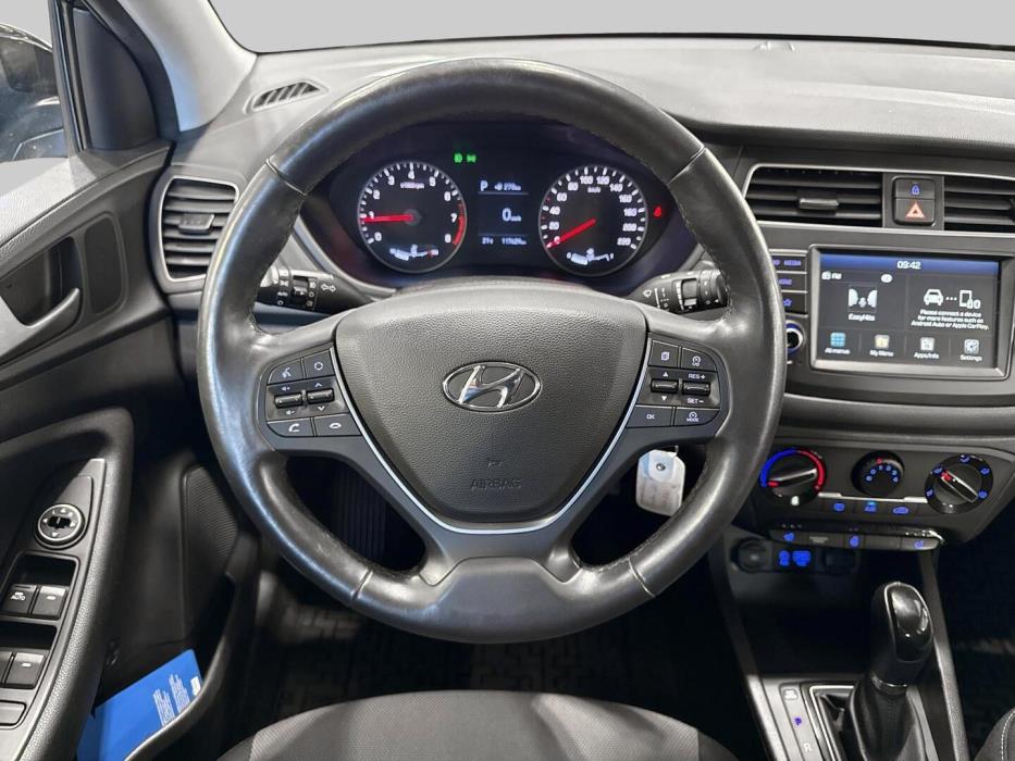 HYUNDAI i20 Hatchback 2019