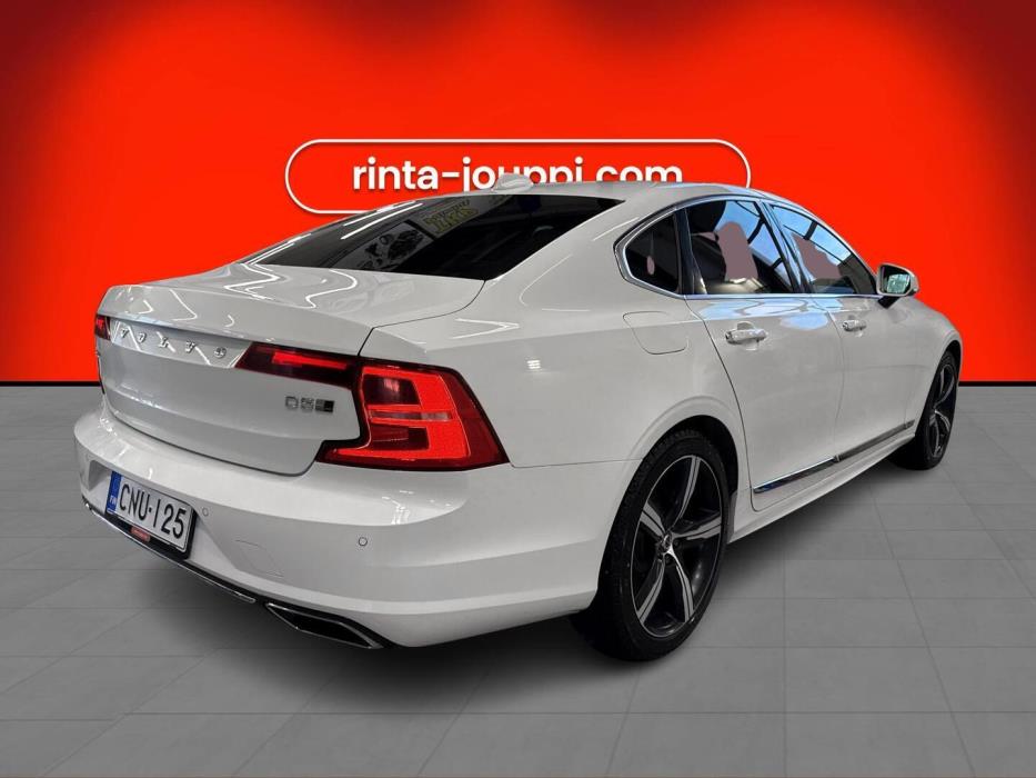 VOLVO S90 2020