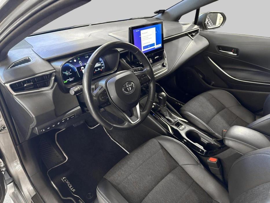 TOYOTA Corolla 2024