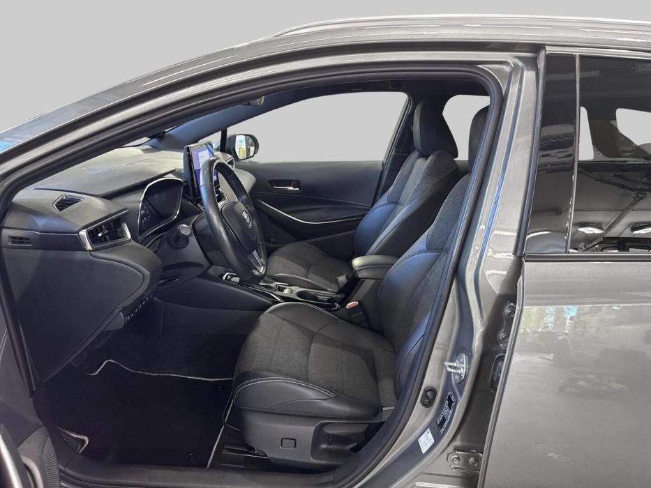 TOYOTA Corolla 2024