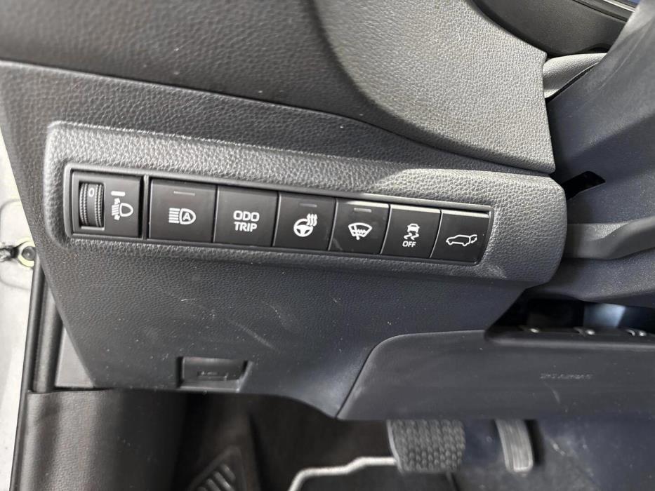 TOYOTA Corolla 2024