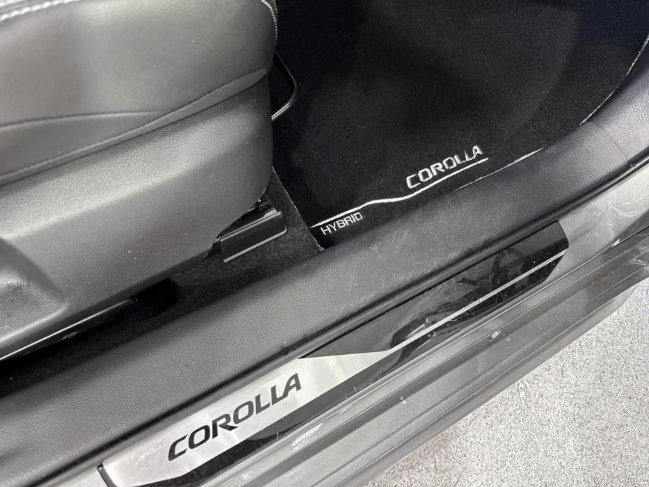 TOYOTA Corolla 2024