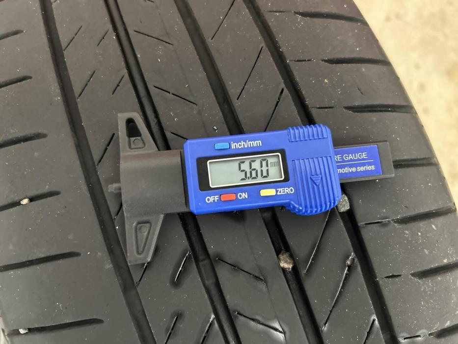 TOYOTA RAV4 PLUG-IN 2021