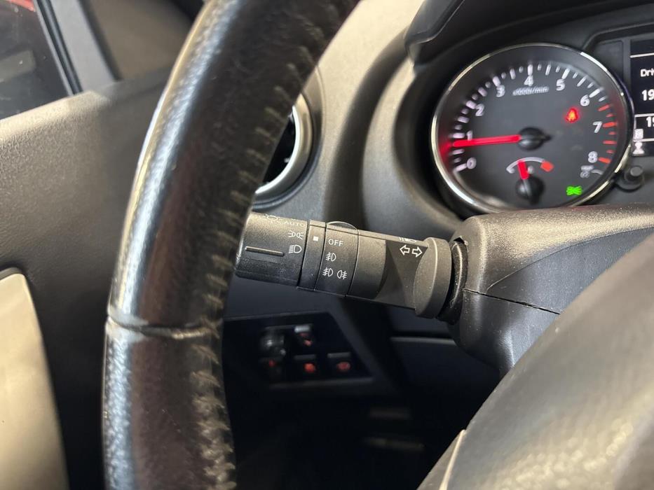 NISSAN Qashqai+2 2011