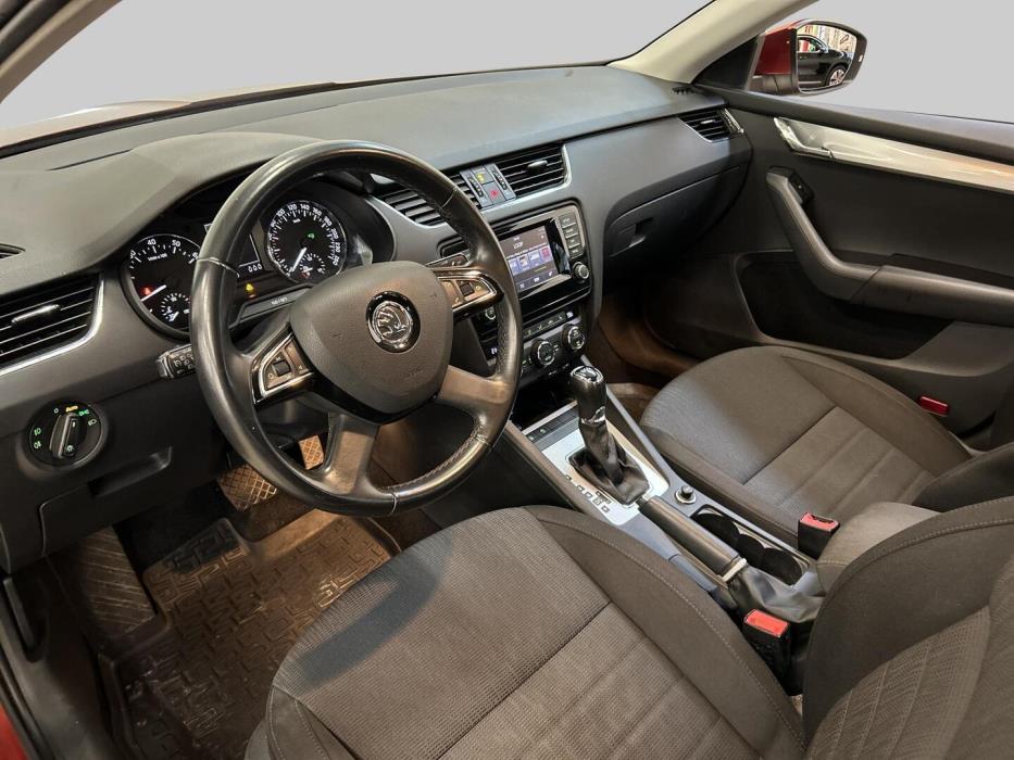 SKODA Octavia 2015