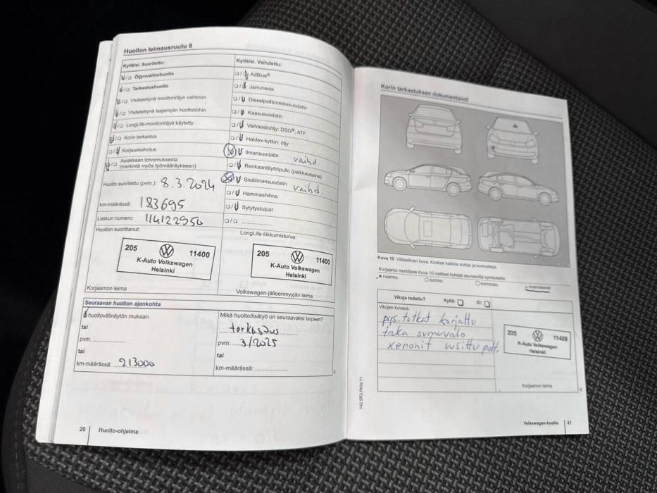 VOLKSWAGEN Beetle 2014