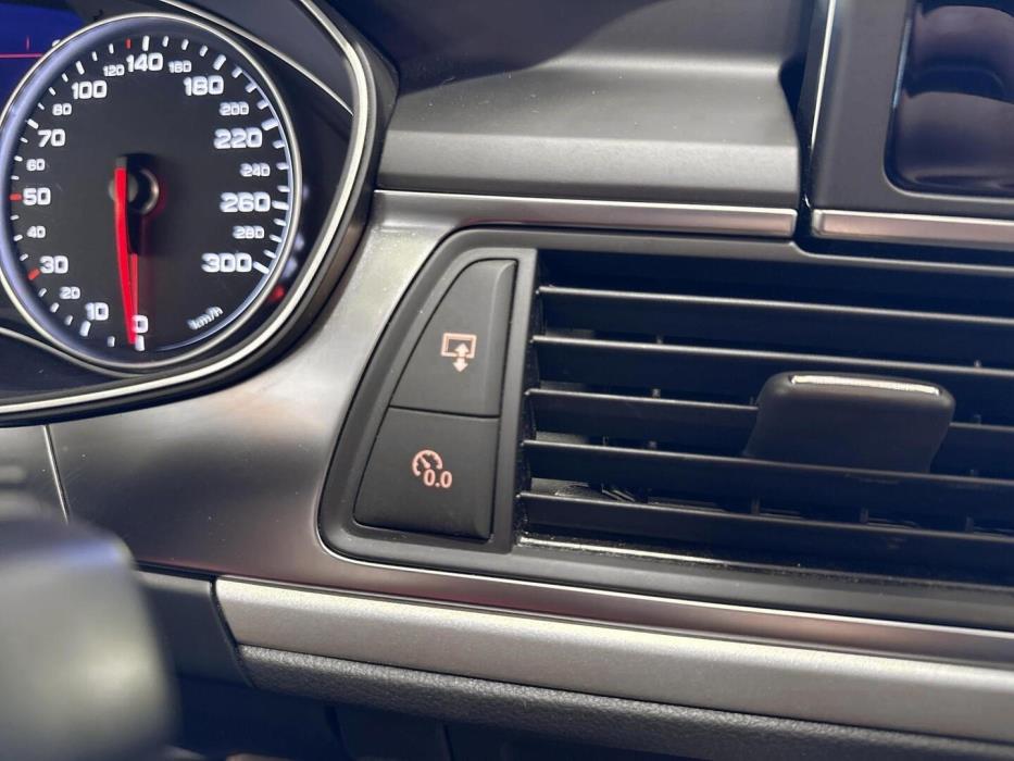 AUDI A6 2016