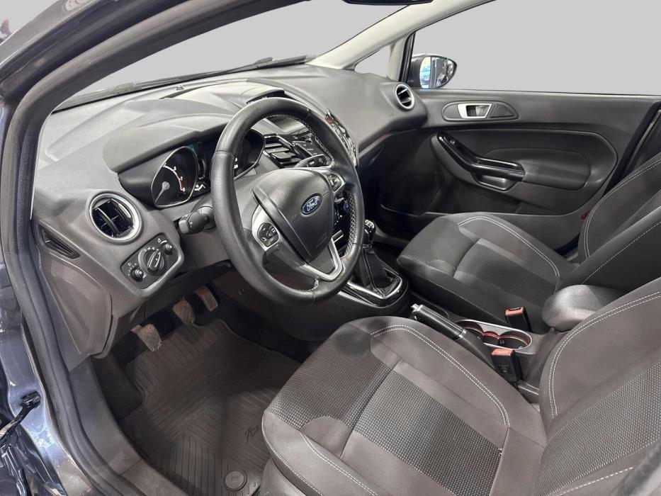 FORD Fiesta 2016