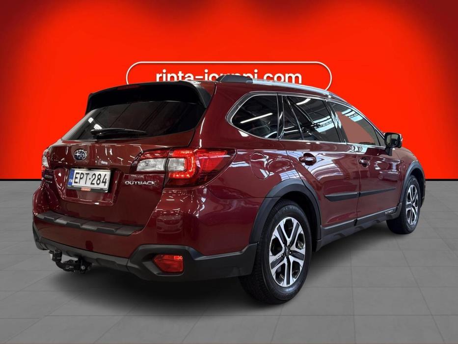 SUBARU Outback 2018