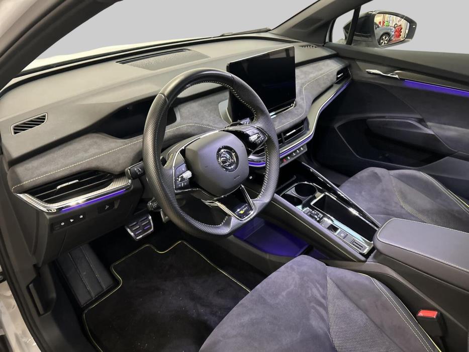 SKODA Enyaq 2022