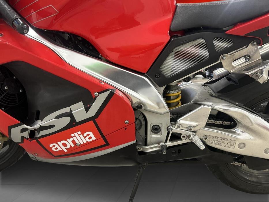 APRILIA RSV 2001