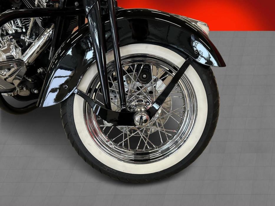 HARLEY-DAVIDSON SOFTAIL 2005