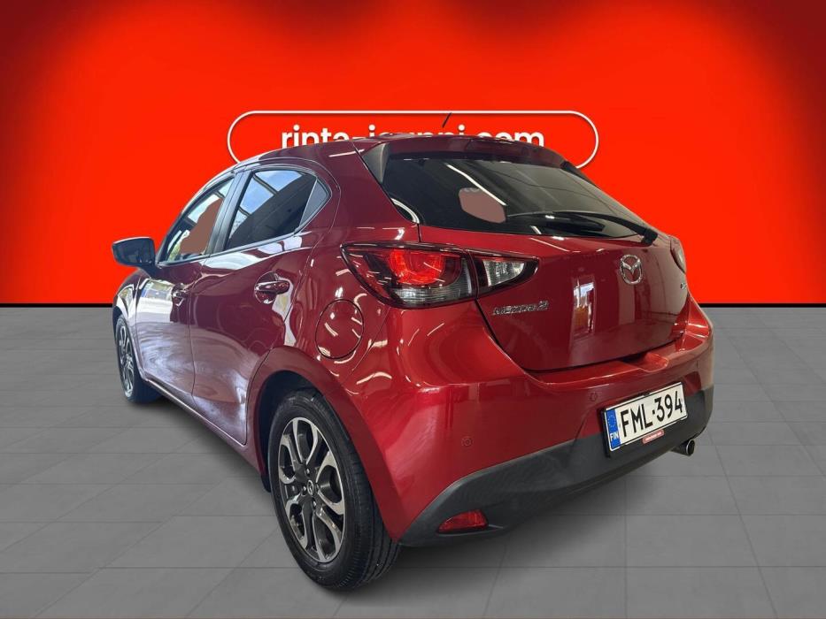 MAZDA 2 2016