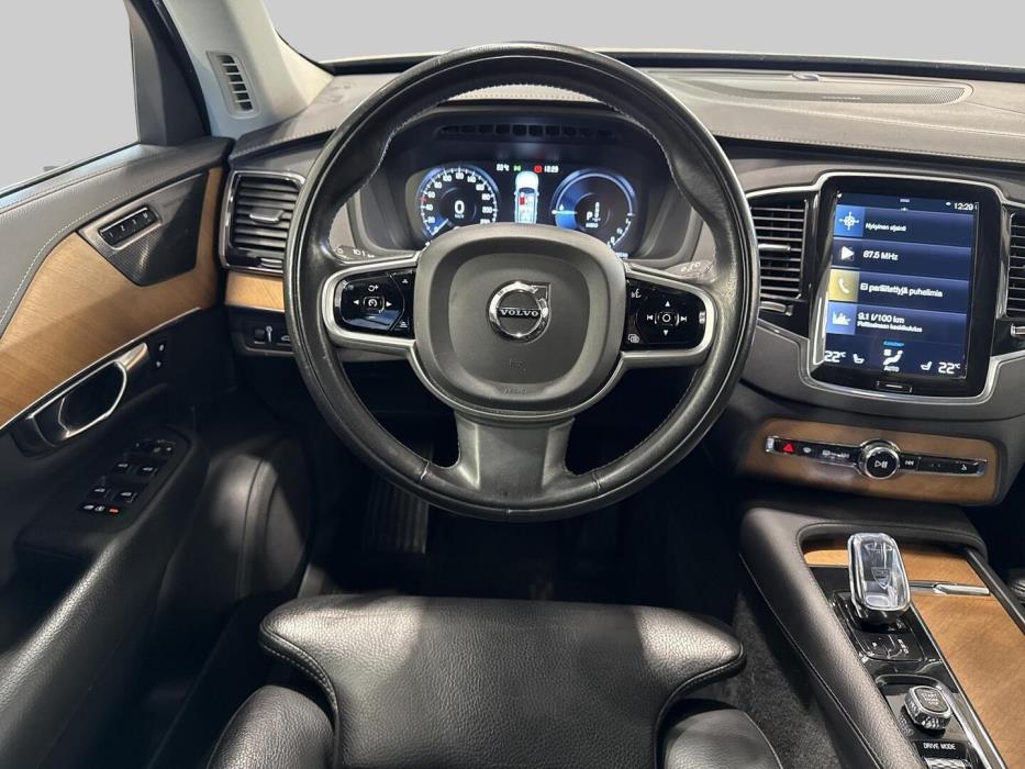 VOLVO XC90 2020