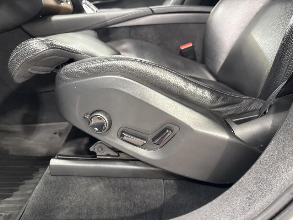 VOLVO XC90 2020