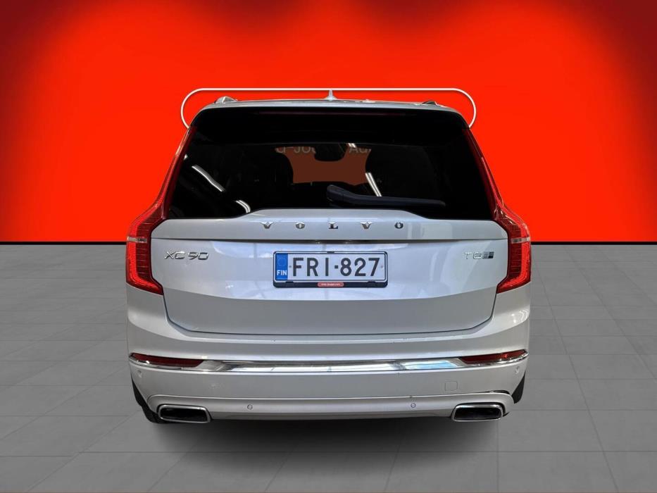 VOLVO XC90 2020