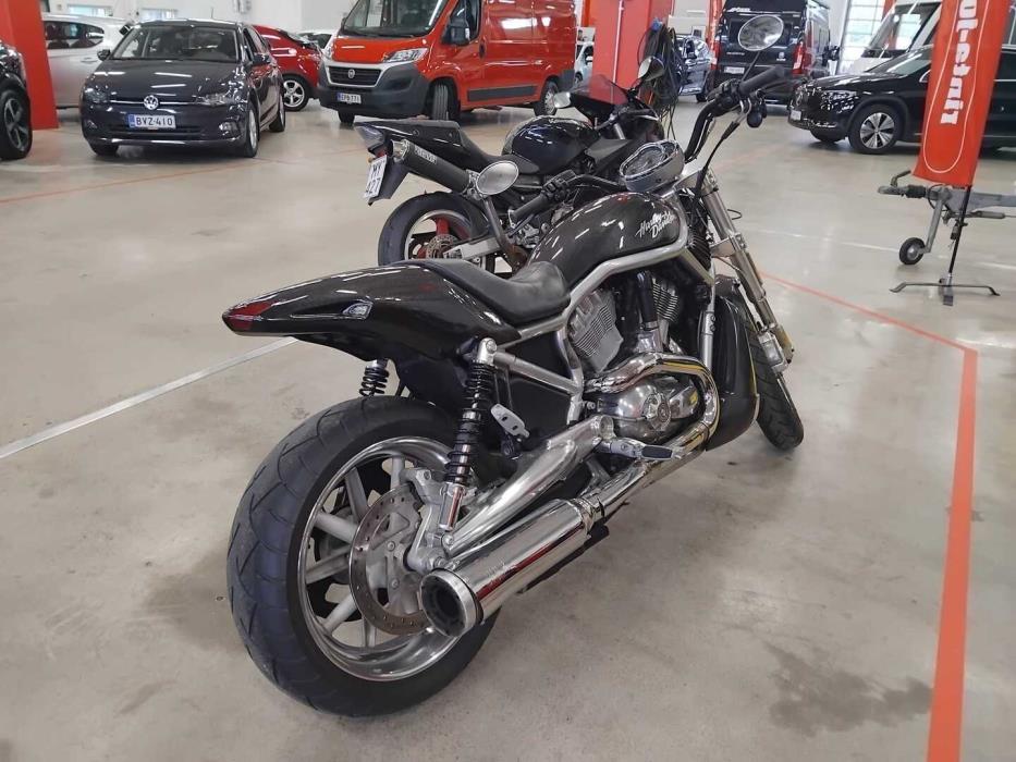HARLEY-DAVIDSON VRSC 2006