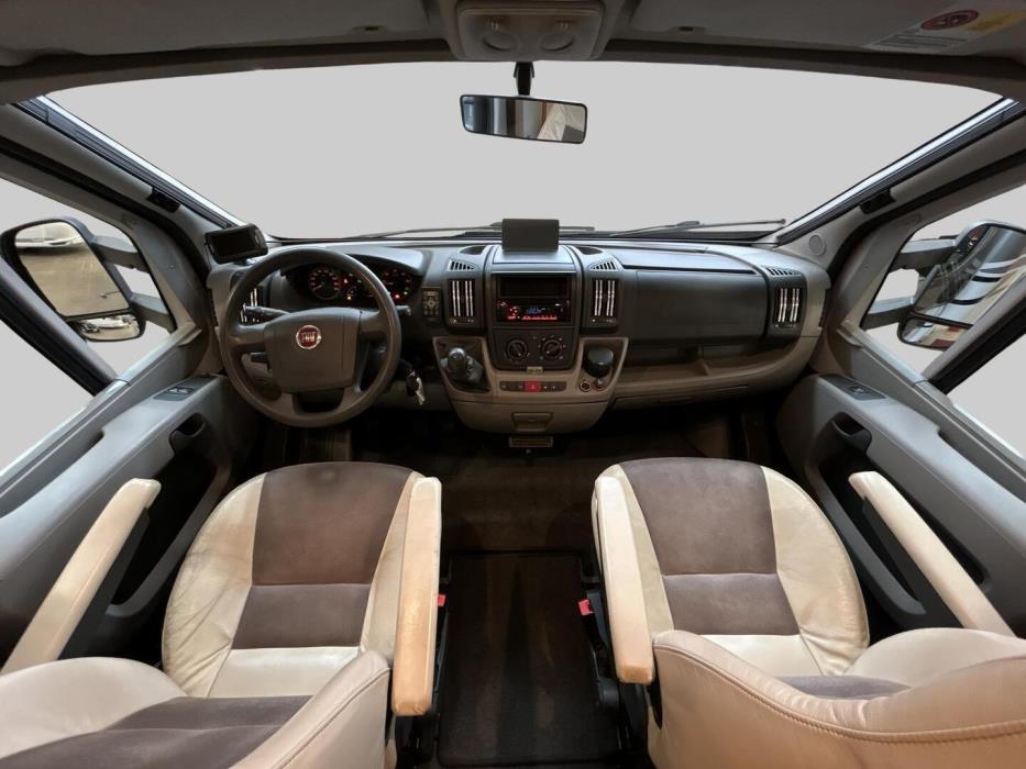 ADRIA Coral S 670SL Supreme 2010