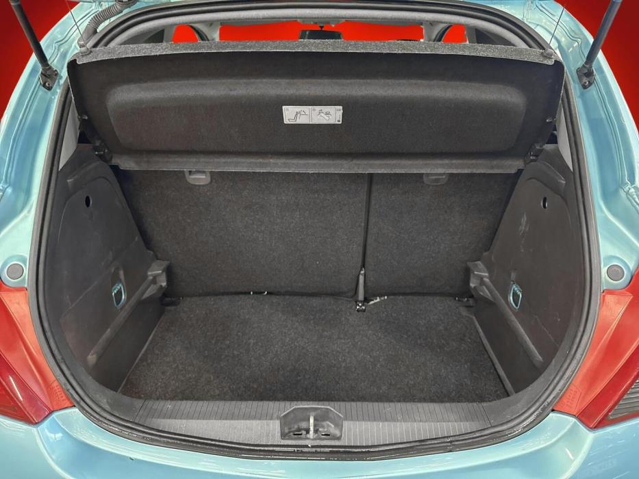 OPEL Corsa 2010