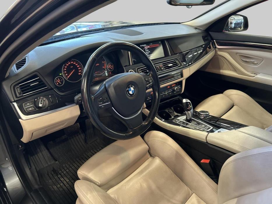 BMW 520 2016