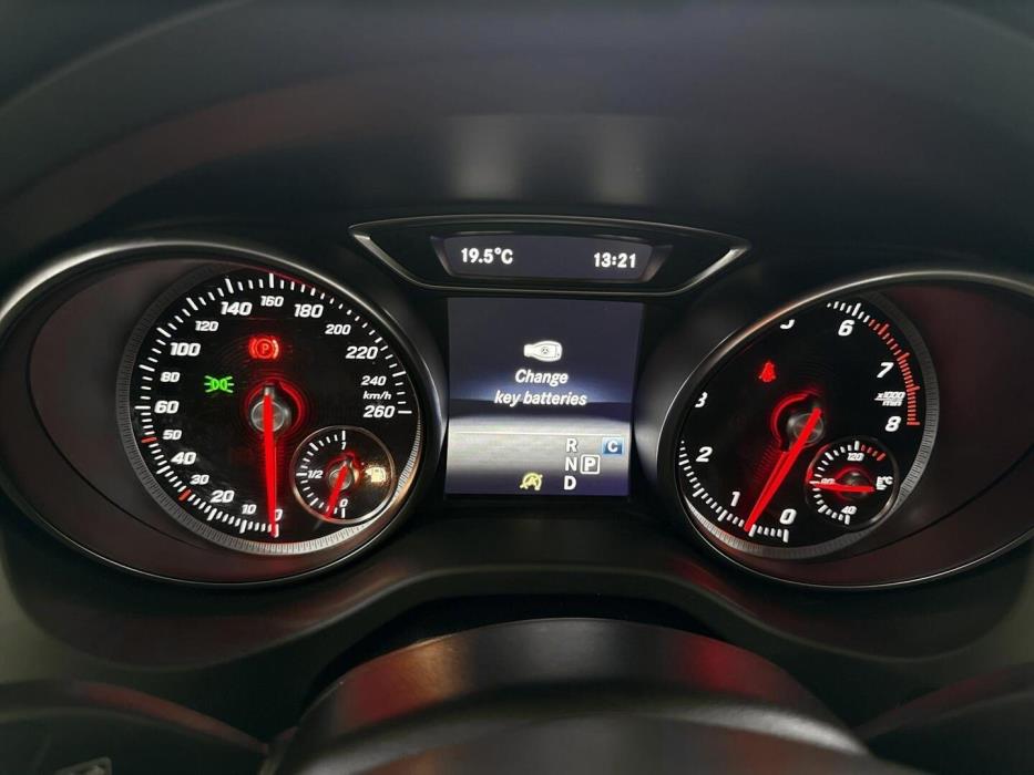 MERCEDES-BENZ CLA 2018