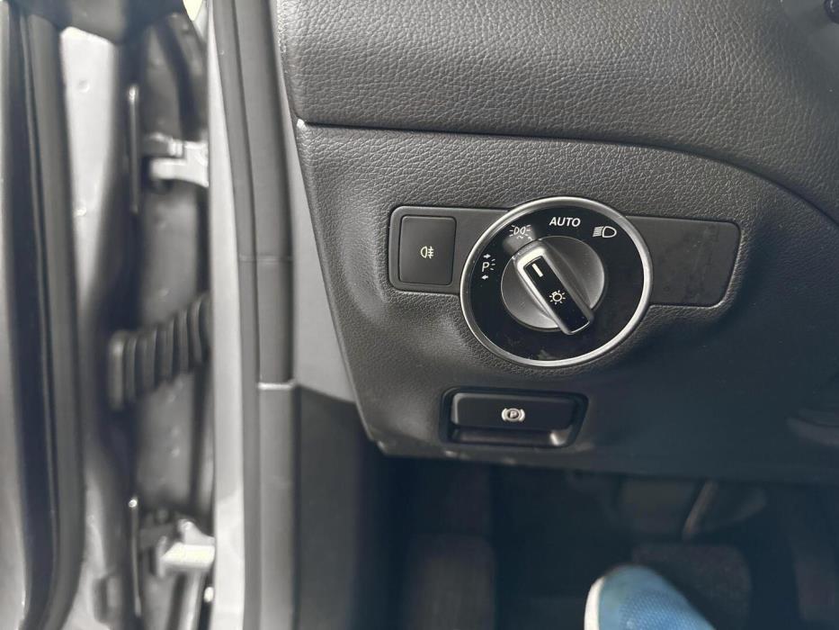 MERCEDES-BENZ CLA 2018
