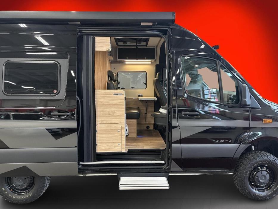 HYMER GRAND CANYON S Cross Over 2022