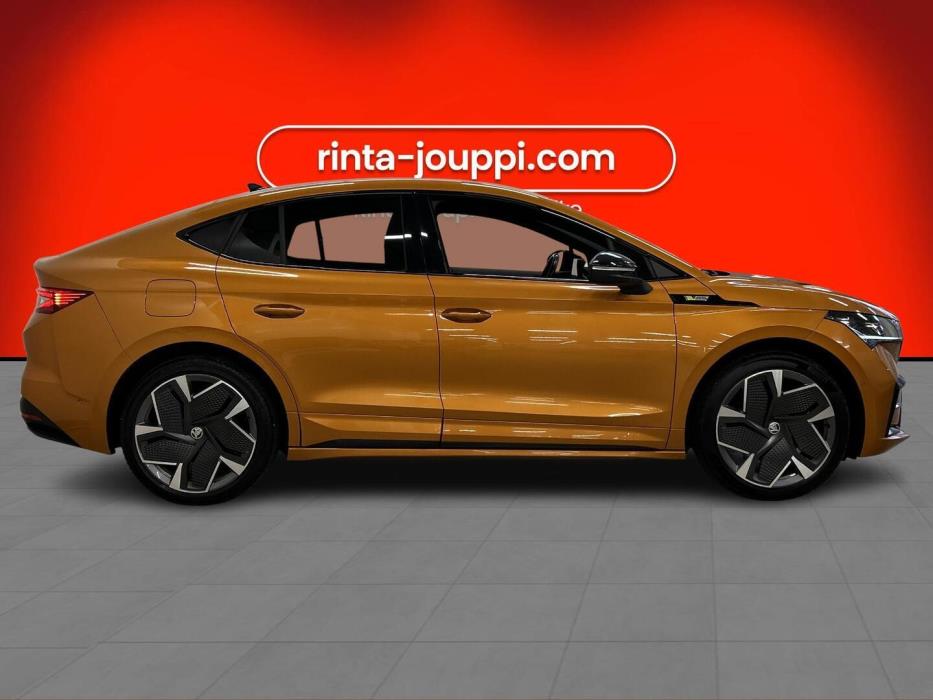 SKODA Enyaq 2022