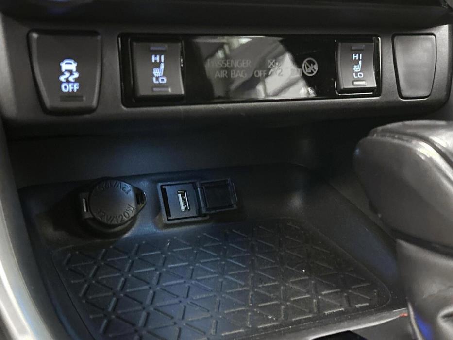 TOYOTA RAV4 Plug-in 2020