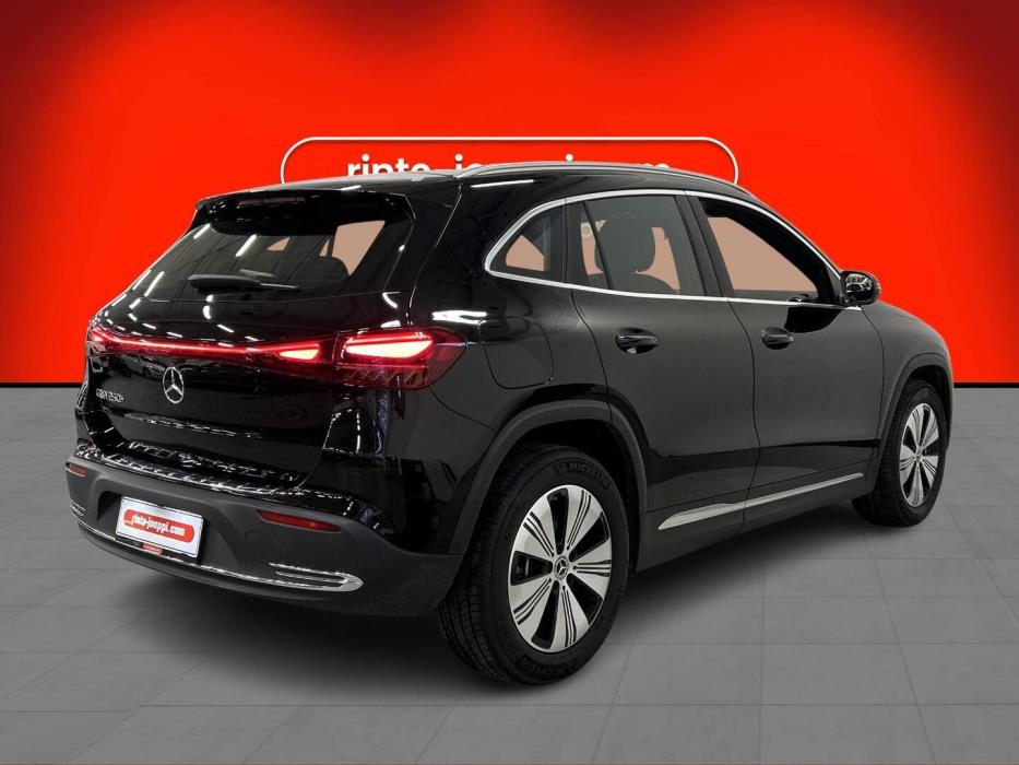 MERCEDES-BENZ EQA 2024