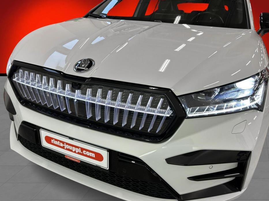 SKODA Enyaq 2022