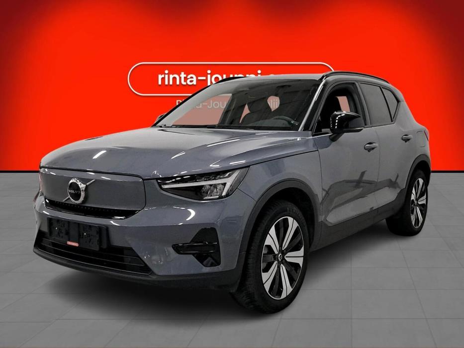 VOLVO XC40 2022