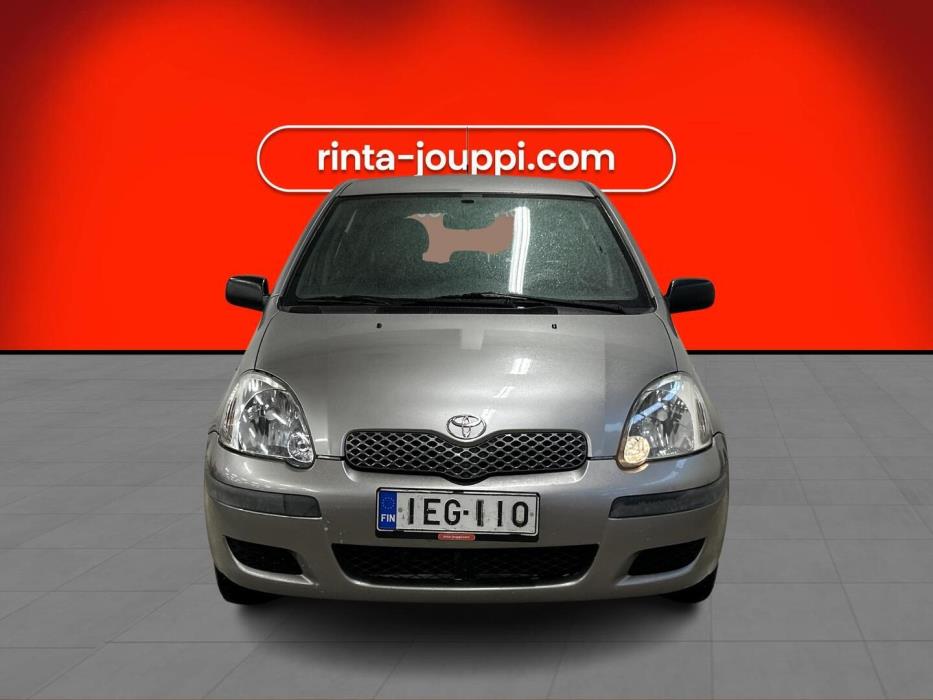 TOYOTA Yaris 2003
