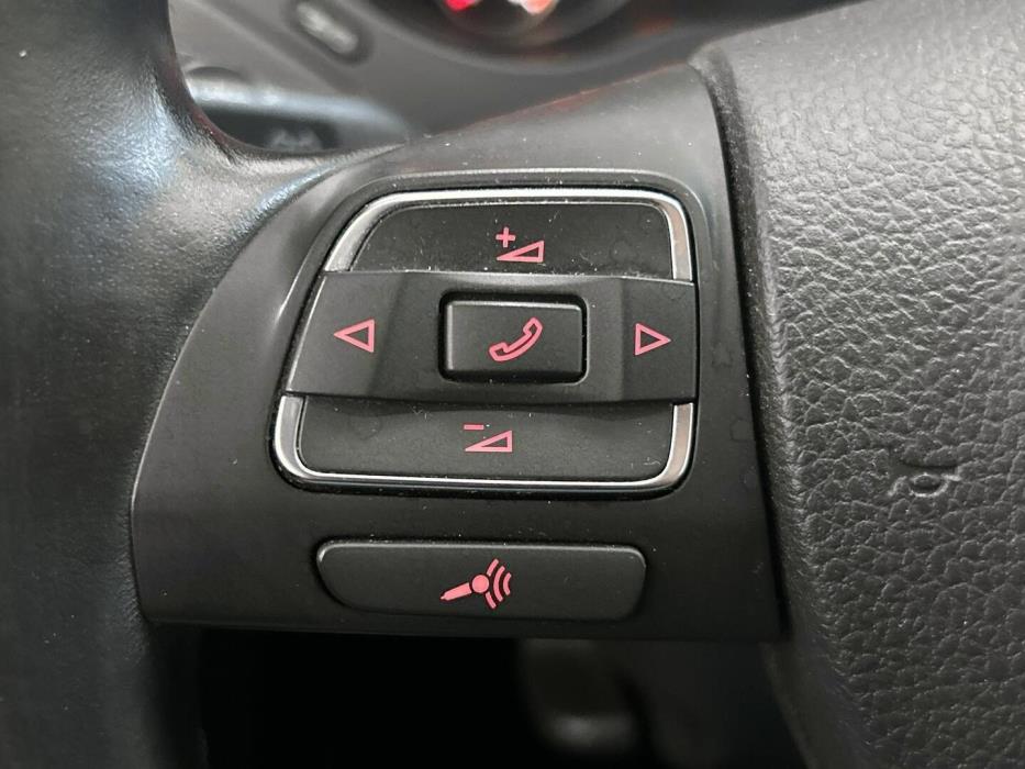 VOLKSWAGEN Jetta 2014