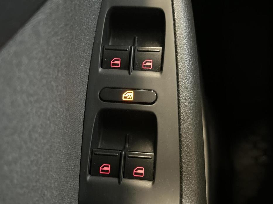 VOLKSWAGEN Jetta 2014