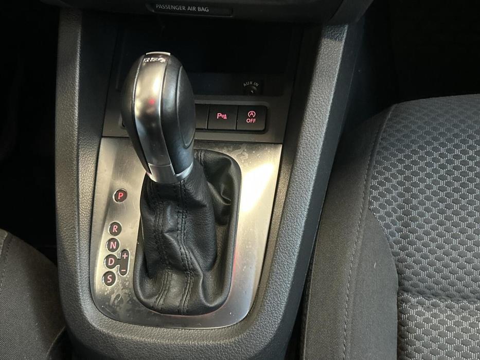 VOLKSWAGEN Jetta 2014