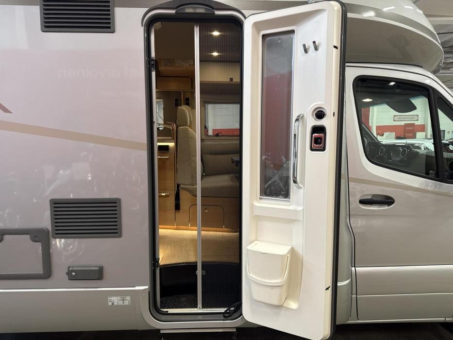 HYMER BMC-T 680 2023