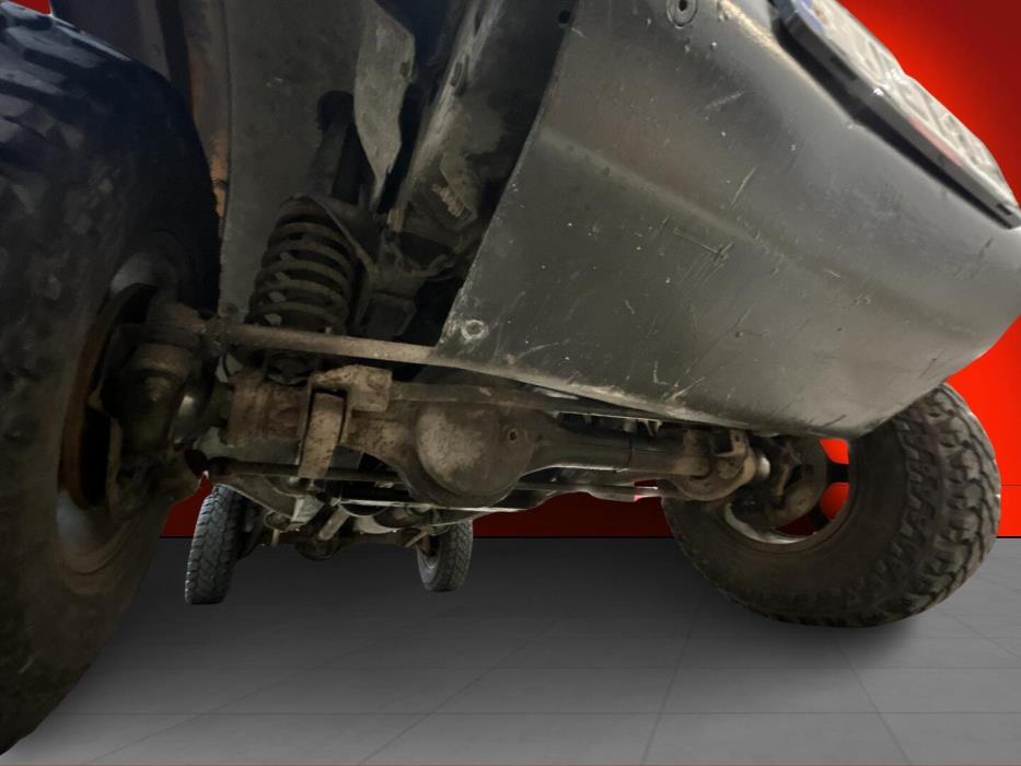 LAND ROVER DEFENDER 1984