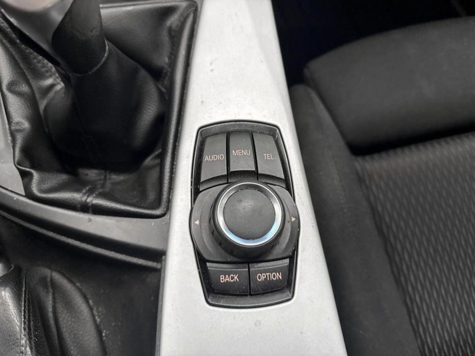 BMW 320 2012