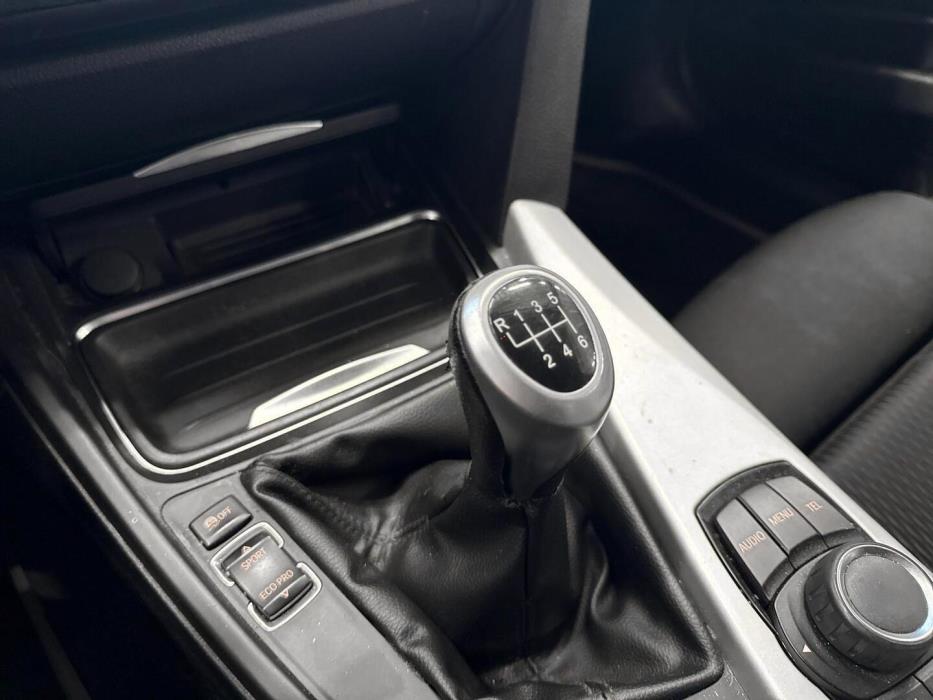 BMW 320 2012